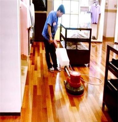 無錫地毯清洗與保潔服務(wù)全攻略 專業(yè)讓生活更潔凈